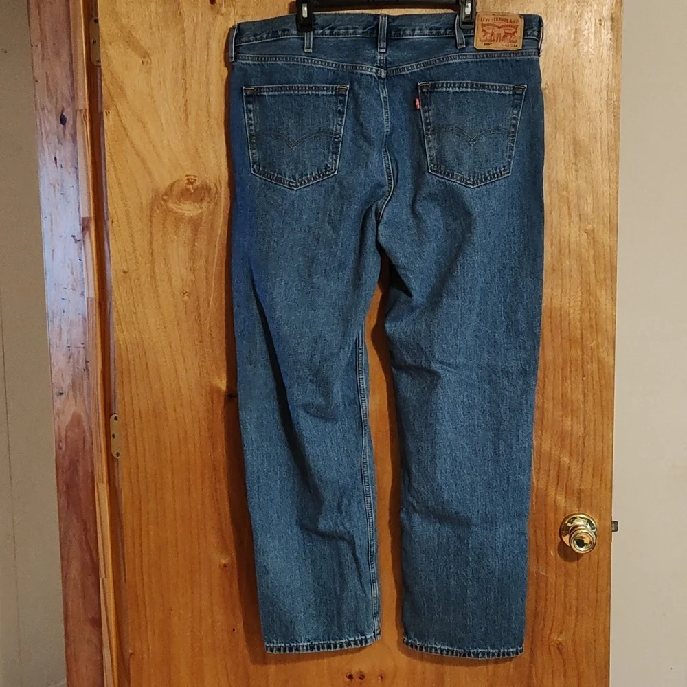 Levi Strauss Men's Relaxed 550 Red Tab Blue Jeans Stonewashed 100% Cotton 42X34